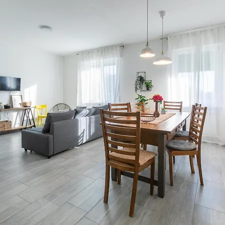 Bed Gold Apartment Castelnuovo del Garda Exterior photo