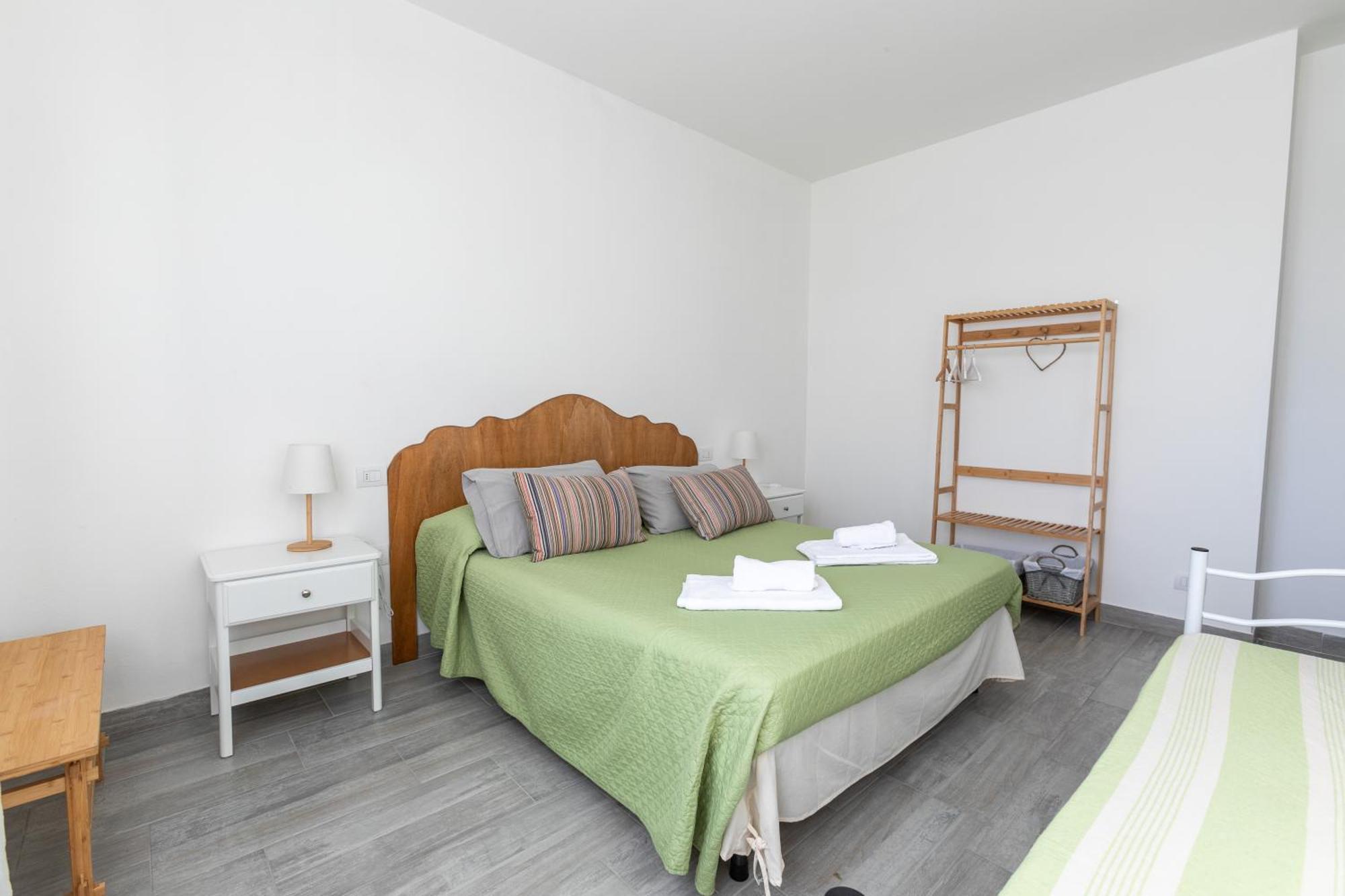 Apartment Bed Gold Castelnuovo del Garda
